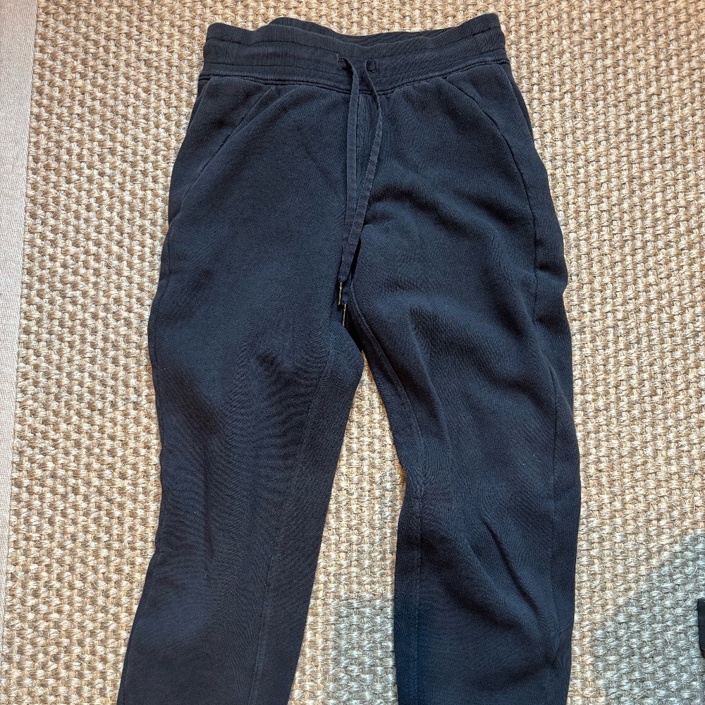 Lululemon Scuba Sweatpants Size 4